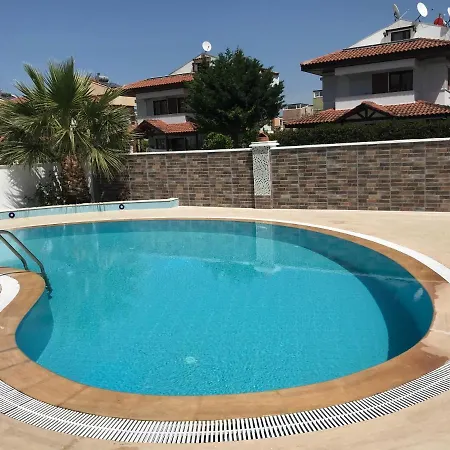 Vilă Fairways *